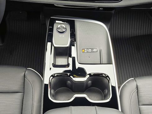 New 2026 Buick Enclave Sport Touring w/ Super Cruise Package image 24