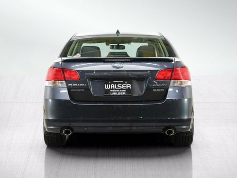 Used 2013 Subaru Legacy 3.6R Limited AWD/4WD image 4