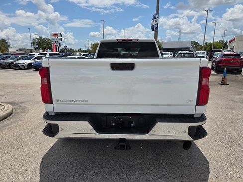 Certified 2025 Chevrolet Silverado 3500 LT w/ Safety Package AWD/4WD image 13