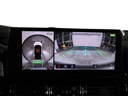 New 2026 Nissan Pathfinder Platinum w/ Cargo Package FWD image 16