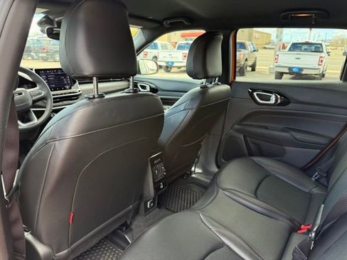 Used 2026 Jeep Compass Trailhawk AWD/4WD image 21