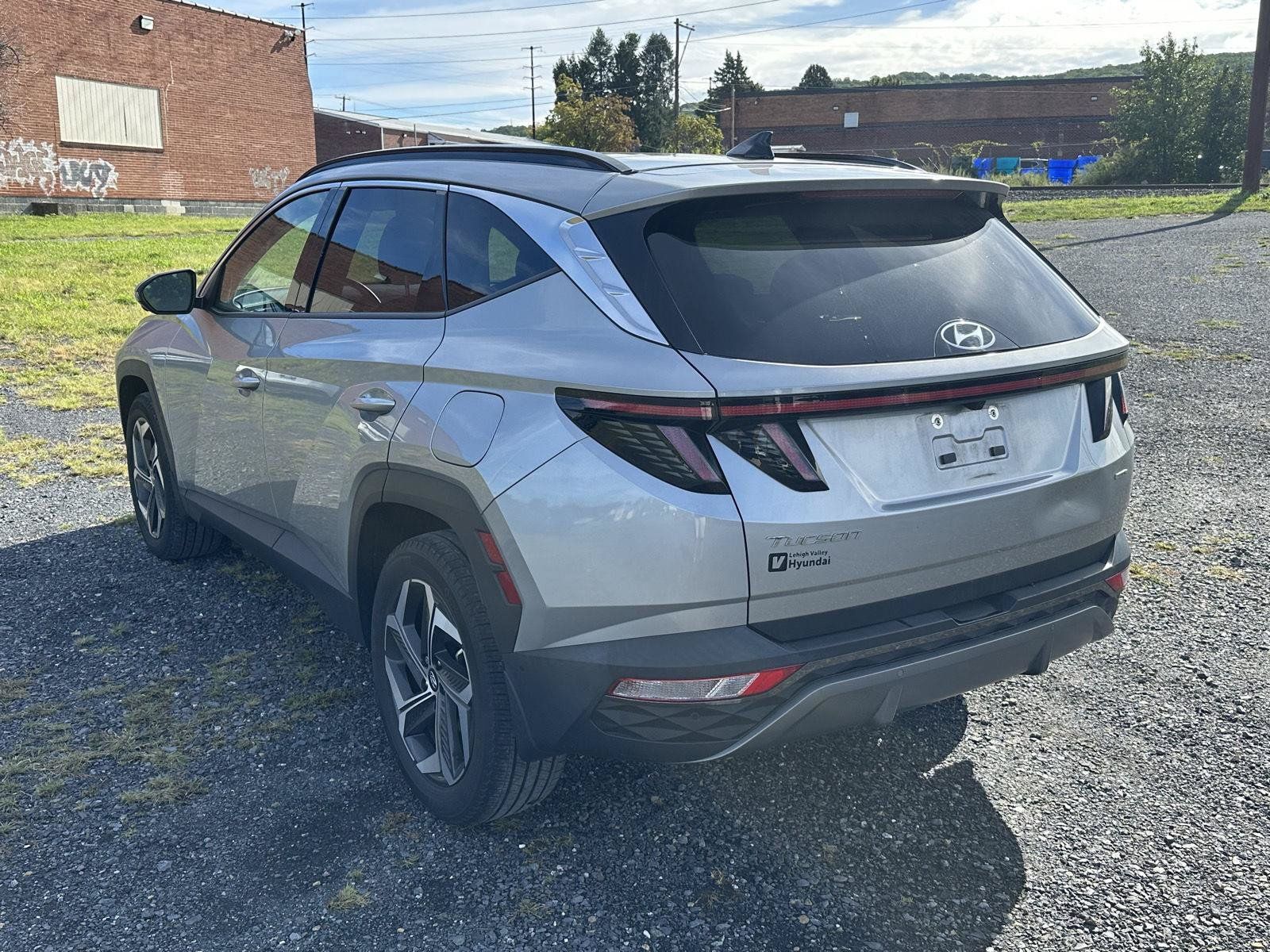 Certified 2023 Hyundai Tucson Limited AWD/4WD image 6