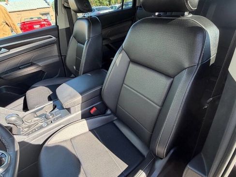 Used 2022 Volkswagen Atlas SE AWD/4WD image 16