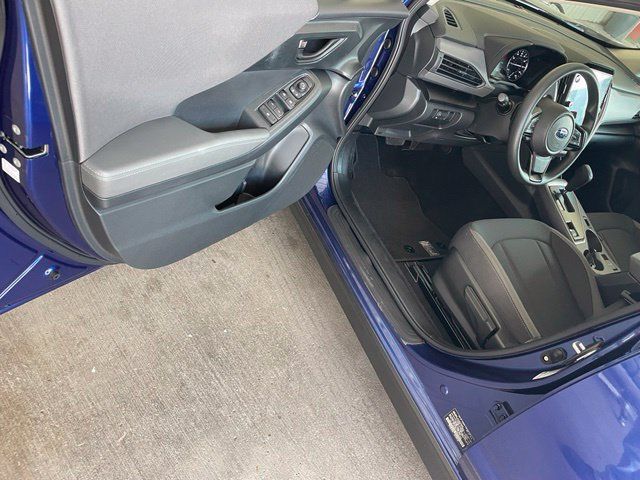 Used 2025 Subaru Crosstrek 2.5i Premium AWD/4WD image 18