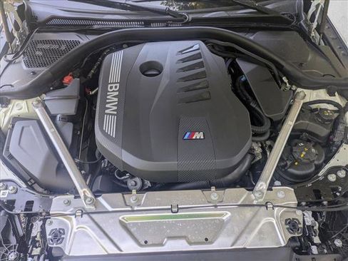 Used 2025 BMW M440i Coupe w/ Driving Assistance Package image 18