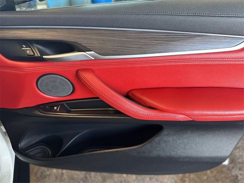 Used 2018 BMW X6 sDrive35i image 27