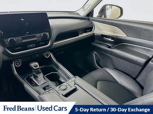 Used 2024 Toyota Grand Highlander Limited image 24