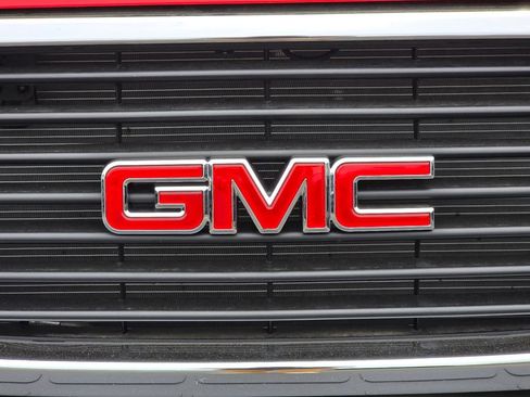New 2026 GMC Savana 3500 LT w/ LT Preferred Equipment Group RWD image 26