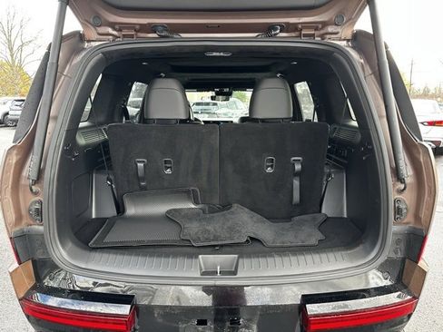 Used 2024 Hyundai Santa Fe Calligraphy image 8