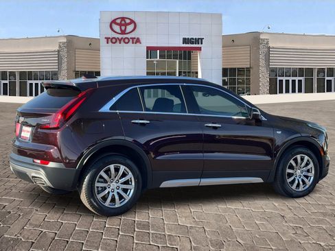 Used 2021 Cadillac XT4 Premium Luxury image 7