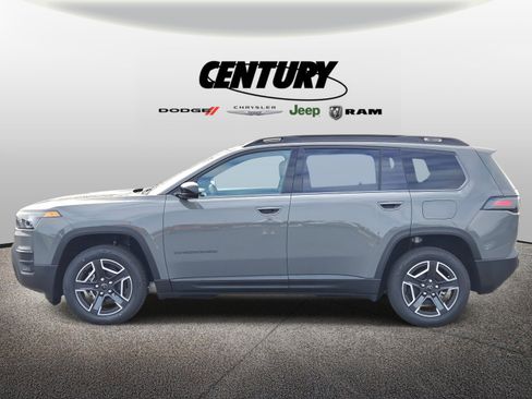 New 2026 Jeep Cherokee Laredo AWD/4WD image 6