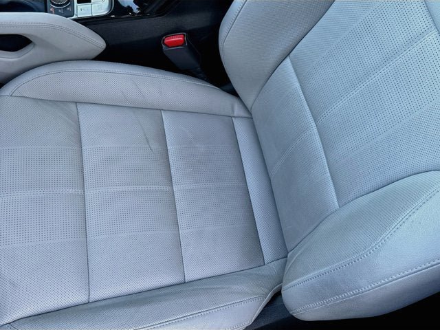 Certified 2025 Kia Telluride EX w/ EX Captain's Chair Package AWD/4WD image 19
