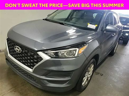 Used 2021 Hyundai Tucson SE FWD image 3