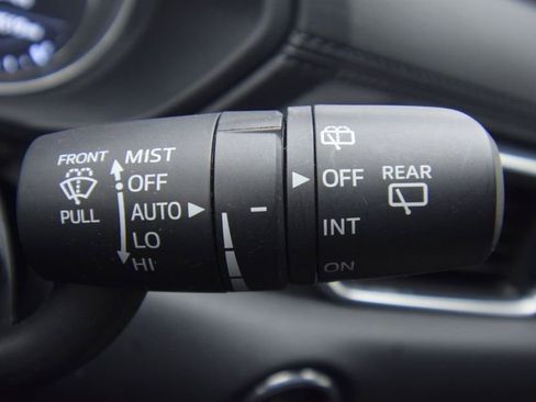 Used 2020 MAZDA CX-5 Touring image 37