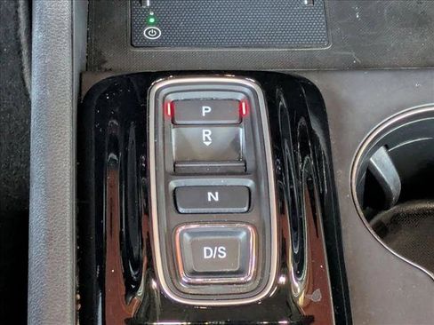 Used 2023 Honda Pilot EX-L image 12