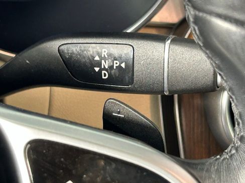 Used 2021 Mercedes-Benz GLC 300 4MATIC image 30