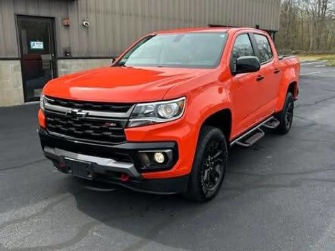 Used 2022 Chevrolet Colorado Z71 w/ Trail Boss Package AWD/4WD image 1