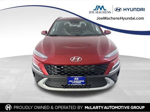 Used 2023 Hyundai Kona SEL FWD image 3