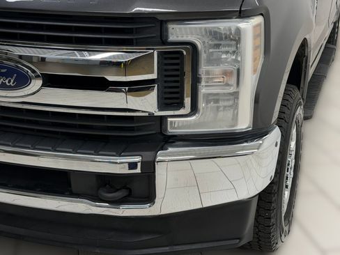 Used 2018 Ford F250 XLT AWD/4WD image 10