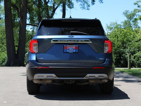 Used 2020 Ford Explorer XLT w/ Equipment Group 202A AWD/4WD image 6