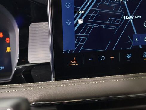 New 2026 Lincoln Corsair Premiere FWD image 8