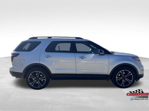 Used 2014 Ford Explorer Sport image 10