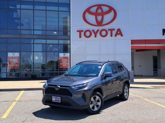 Used 2023 Toyota RAV4 XLE w/ Convenience Package AWD/4WD video 1