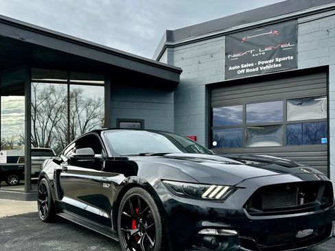 Used 2015 Ford Mustang GT Premium image 1