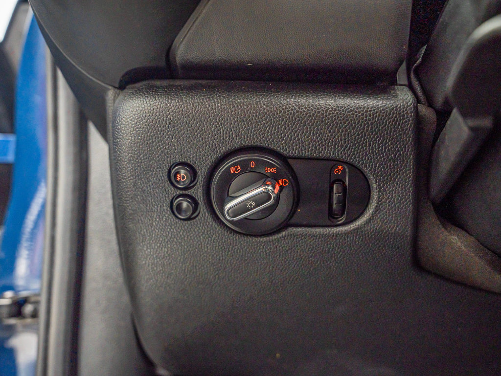 Used 2016 MINI Cooper S FWD image 19