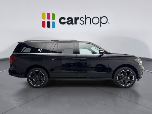 Used 2022 Ford Expedition Max Limited image 6