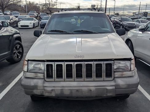 Used 1996 Jeep Grand Cherokee Laredo image 2