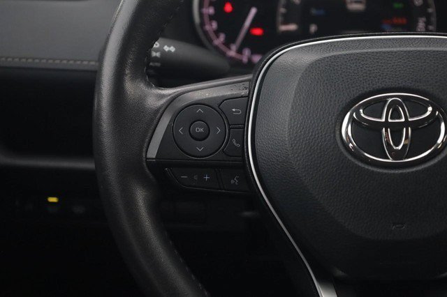 Used 2025 Toyota RAV4 XLE w/ Weather Package AWD/4WD image 9