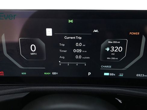 Used 2025 Kia EV6 Light image 7