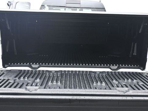 New 2026 Nissan Frontier S w/ Tow Package image 22