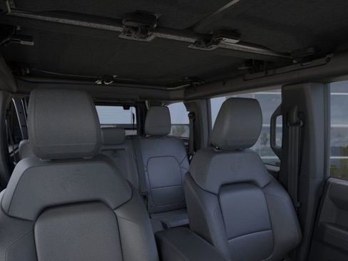 New 2025 Ford Bronco Outer Banks w/ Sasquatch Package AWD/4WD image 13