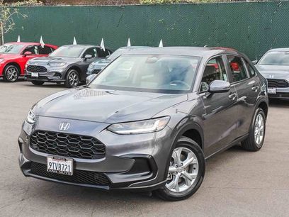 Used 2025 Honda HR-V LX
