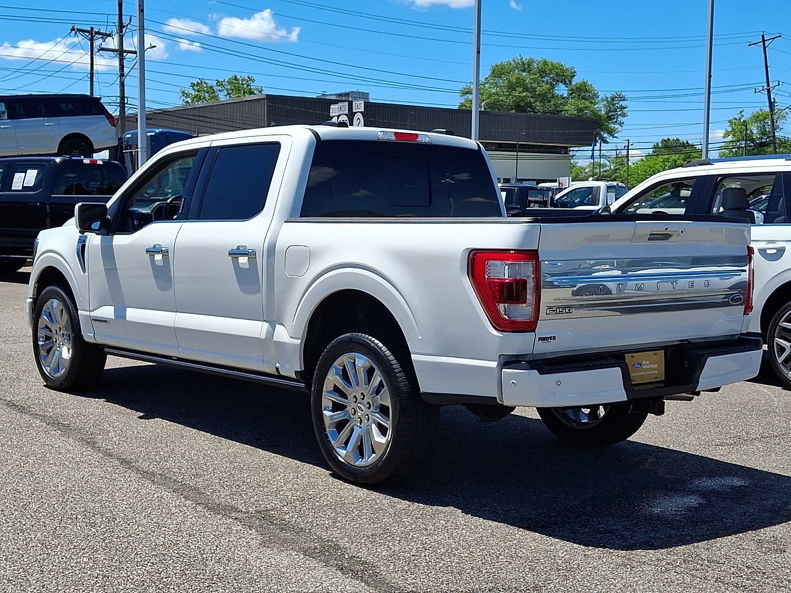 Certified 2023 Ford F150 Limited AWD/4WD image 7
