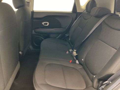Used 2019 Kia Soul FWD image 18