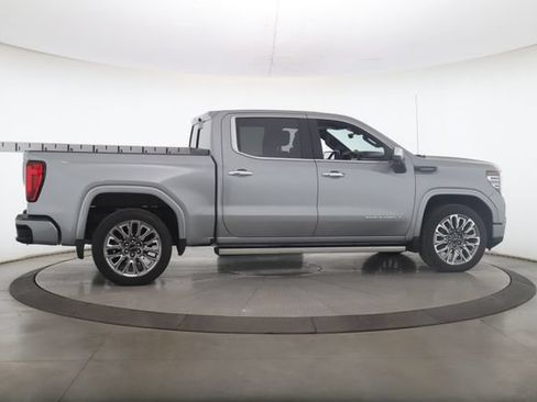 Used 2024 GMC Sierra 1500 Denali Ultimate AWD/4WD image 6