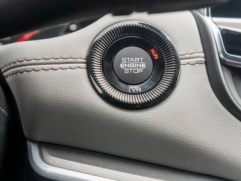 New 2026 Jeep Compass Limited image 20