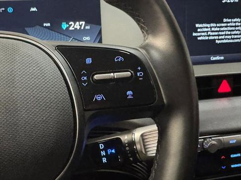 Used 2023 Hyundai Ioniq 5 SEL image 18