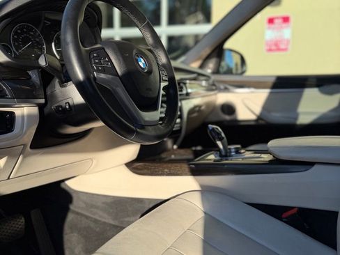 Used 2015 BMW X5 xDrive35i AWD/4WD image 9