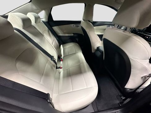 Used 2023 Kia Forte LXS FWD image 25