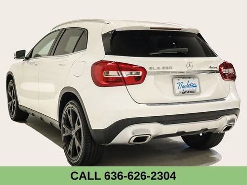 Used 2020 Mercedes-Benz GLA 250 4MATIC w/ Convenience Package image 8