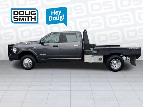Used 2022 RAM 3500 Laramie AWD/4WD image 3