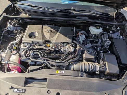 Used 2025 Toyota Camry LE FWD image 19
