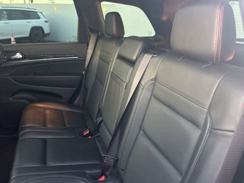 Used 2021 Jeep Grand Cherokee Trailhawk w/ Trailhawk Luxury Group image 32