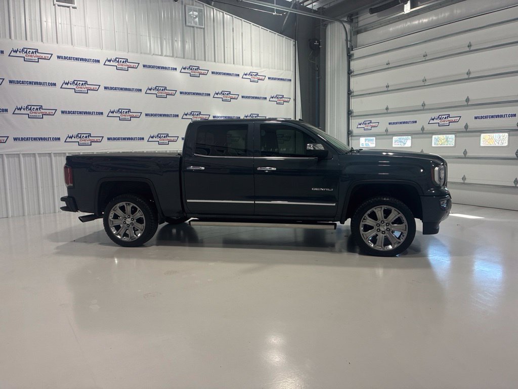 Used 2018 GMC Sierra 1500 Denali w/ Denali Ultimate Package AWD/4WD image 7