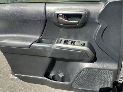 Certified 2021 Toyota Tacoma TRD Sport AWD/4WD image 27