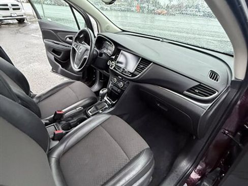 Used 2018 Buick Encore Sport Touring image 26